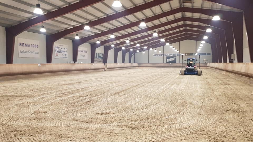 Nytt år er godt igang og vi får ny ridebunn!!!